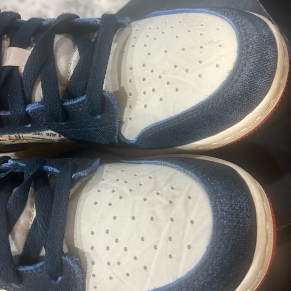 Big Boys Nike Jordan Shies Size 5.5 - Picture 4 of 9